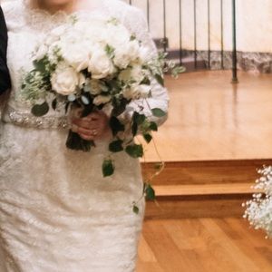 Lace sheet dress with long sleeves and veil